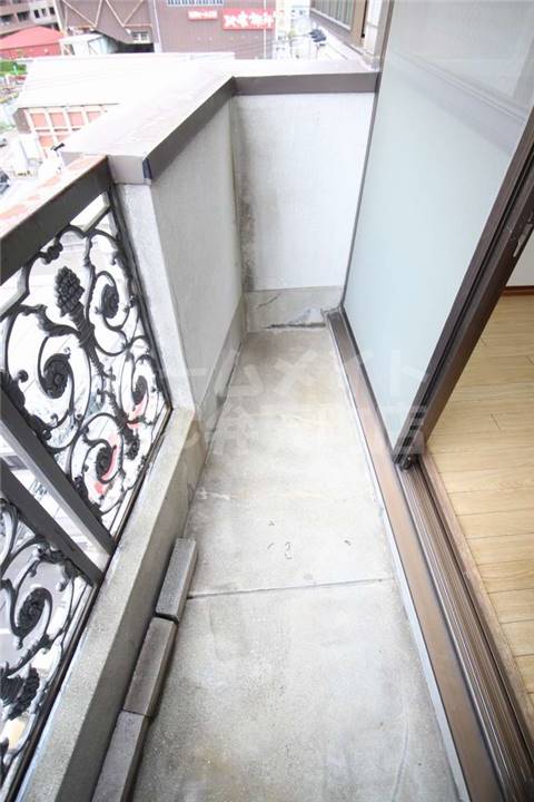 バルコニー　バルコニー付きです