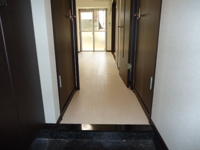 玄関　玄関