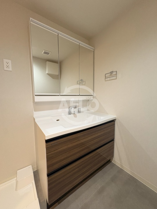 洗面設備　IBCResidenceWest　独立洗面台