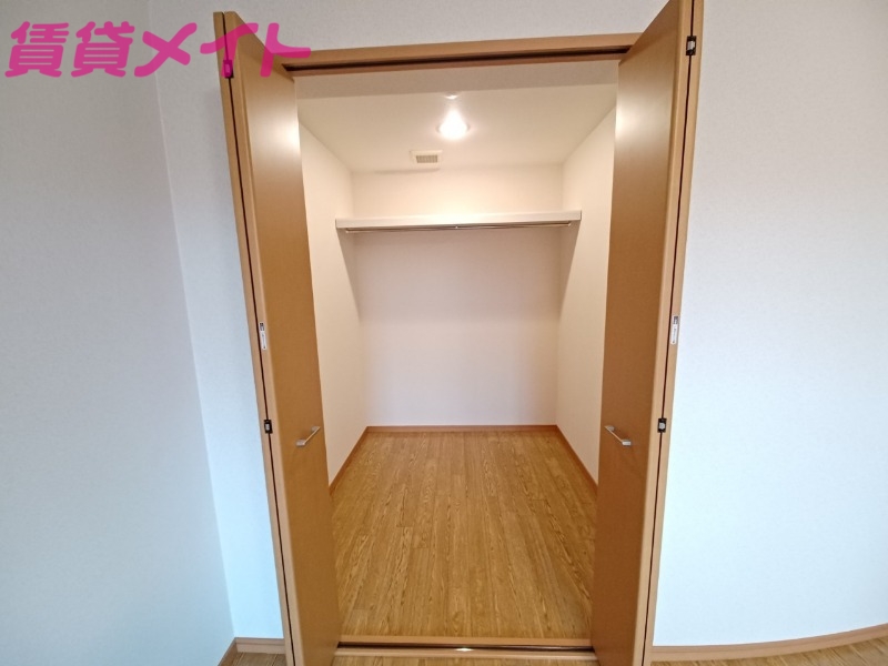 収納　反転タイプ参考写真