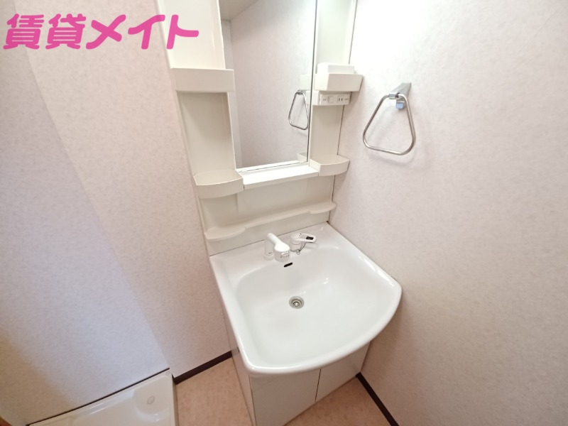 洗面設備　反転タイプ参考写真