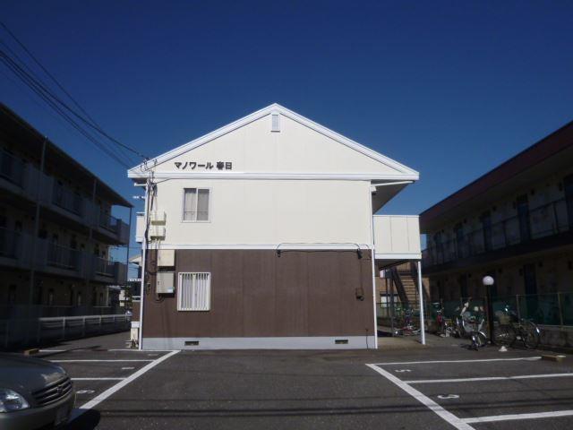 エントランス　入口からみた外観です。