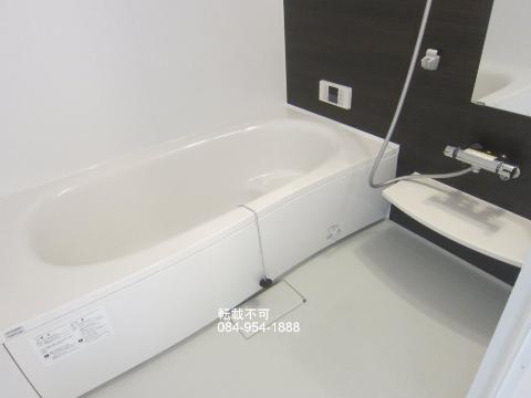 バス・シャワールーム　追焚付広々一坪バス（イメージ）