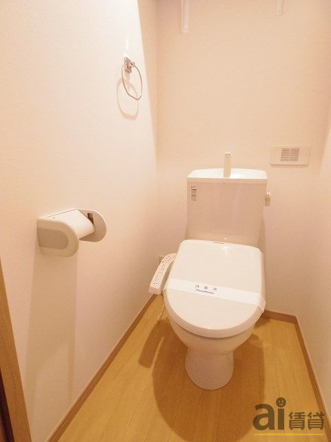 トイレ　※写真同仕様※