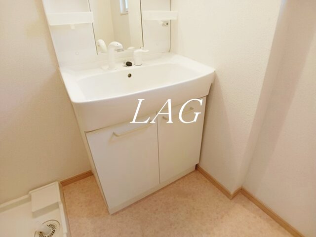 洗面設備　洗面台です。