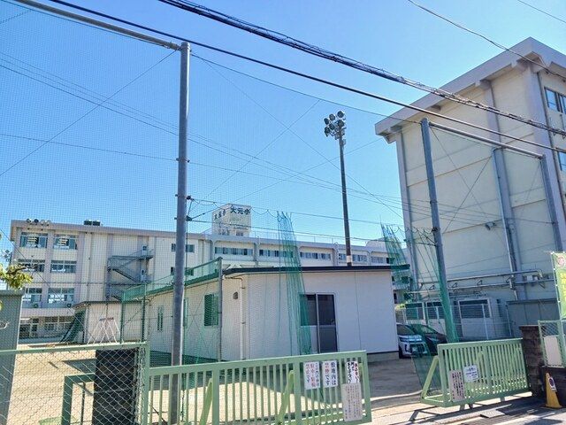 小学校　大元小学校（小学校）まで950m