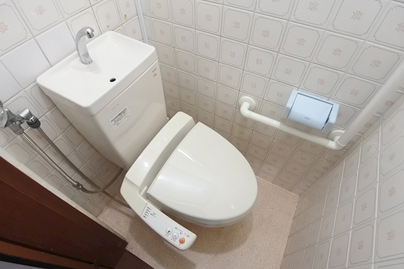 トイレ　トイレって何故か落ち着くスペースですね
