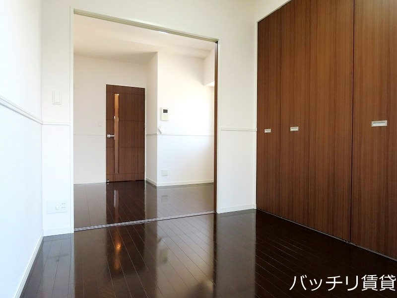 居室・リビング　※同マンション別部屋写真の為、現状優先。