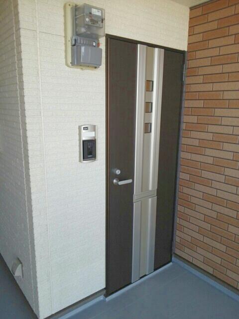 その他設備　玄関ドア