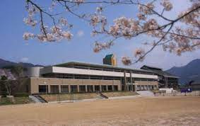 中学校　多可町立加美中学校（中学校）まで2317m