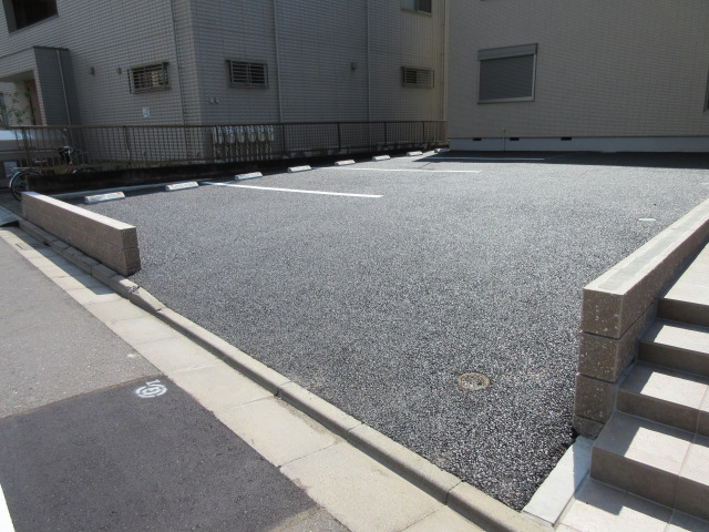 駐車場　★敷地内駐車場★※満車※