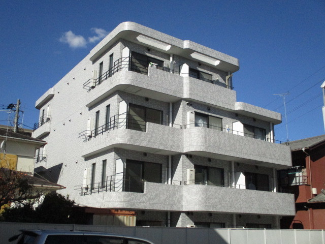 建物外観　南東向き