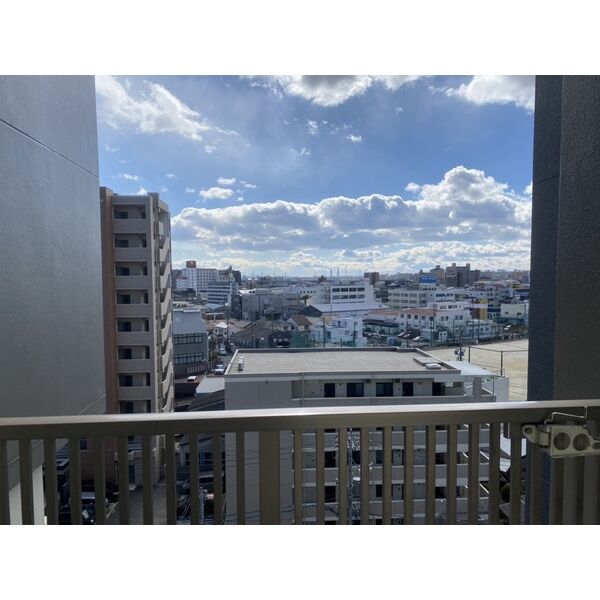 眺望　※写真は同じマンションの違う部屋のものになります。