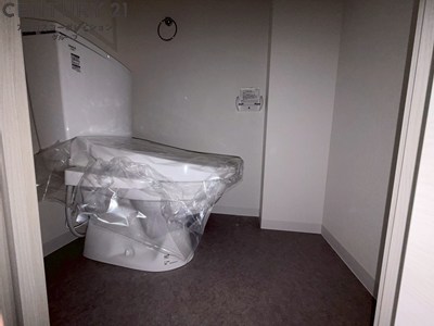 トイレ　温水洗浄便座付きでおすすめです！