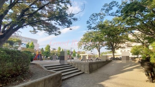公園　藤が丘駅前公園（公園）まで611m