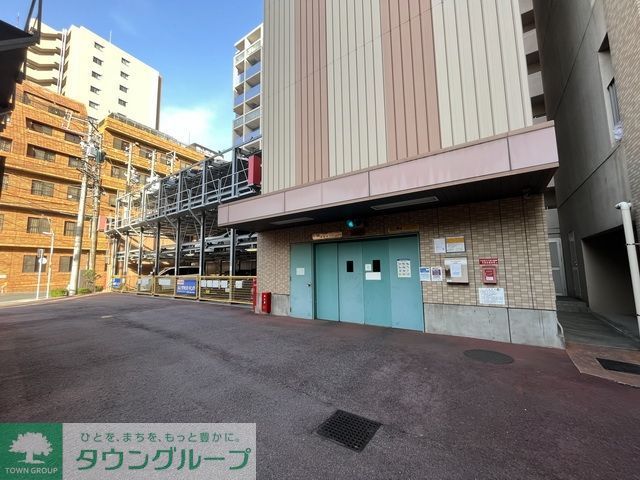 駐車場　外観