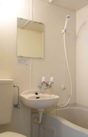洗面設備　※部屋により間取り反転