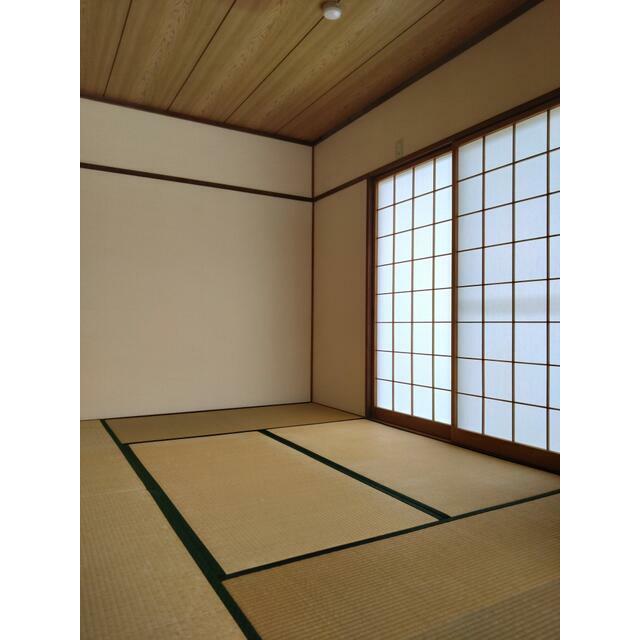 その他　和室。入居時に表替えを行います。