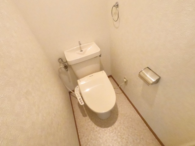 トイレ　トイレ
