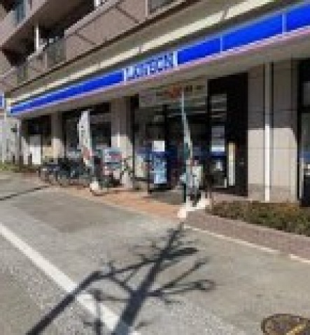 コンビニ　ローソン川崎南町店（コンビニ）まで214m