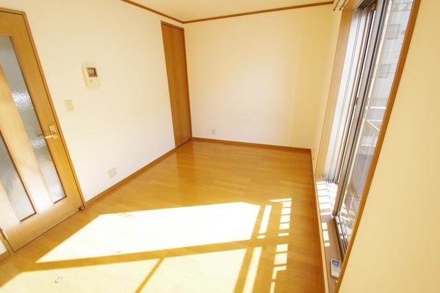 その他部屋・スペース　★お部屋の広さもあり家具の配置もしやすいです★