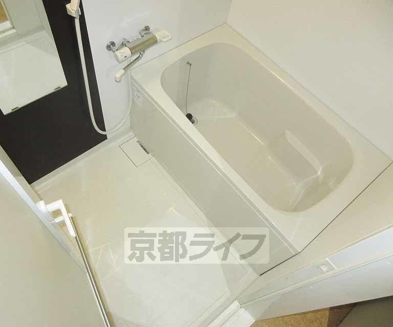 バス・シャワールーム　綺麗なお風呂！
