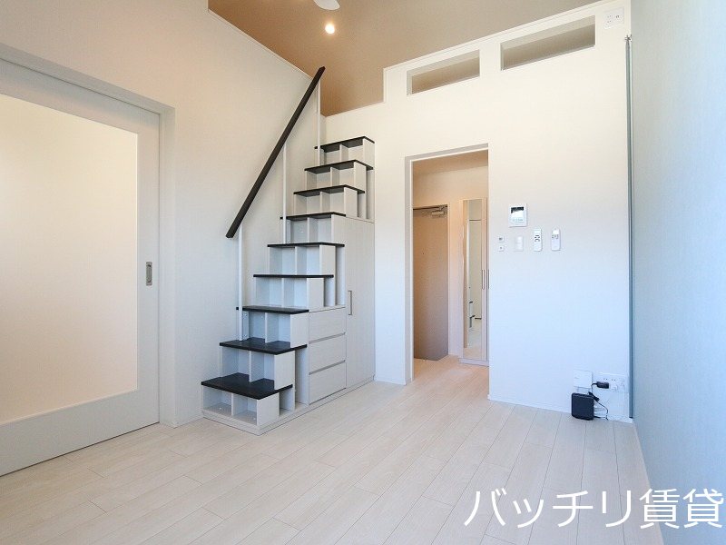 居室・リビング　建築中の為　同型タイプ現状優先