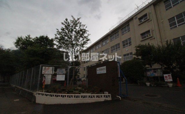 小学校　福岡市立城南小学校（小学校）まで1367m