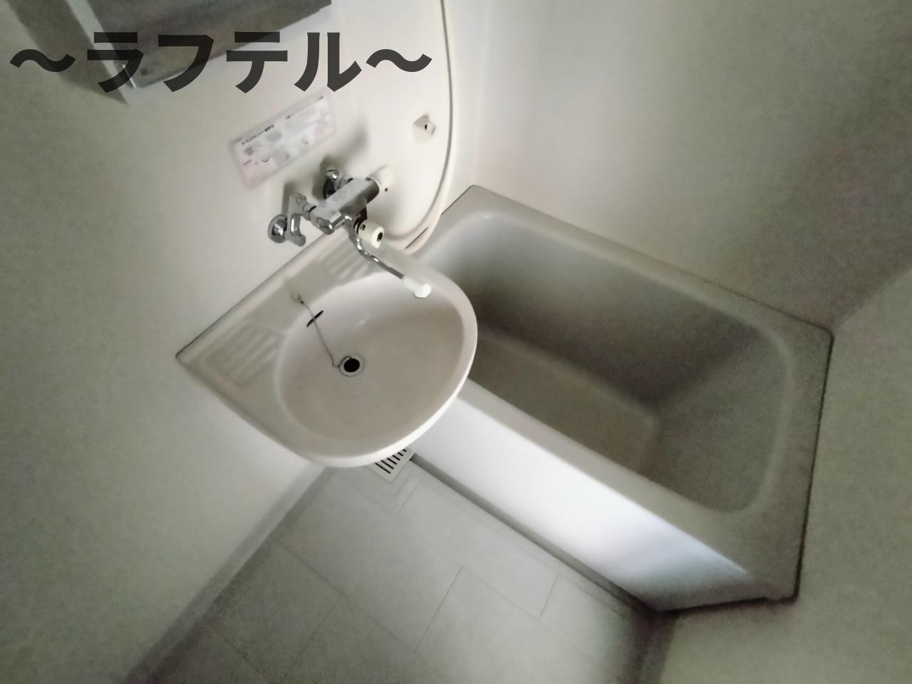 バス・シャワールーム　別部屋イメージ写真