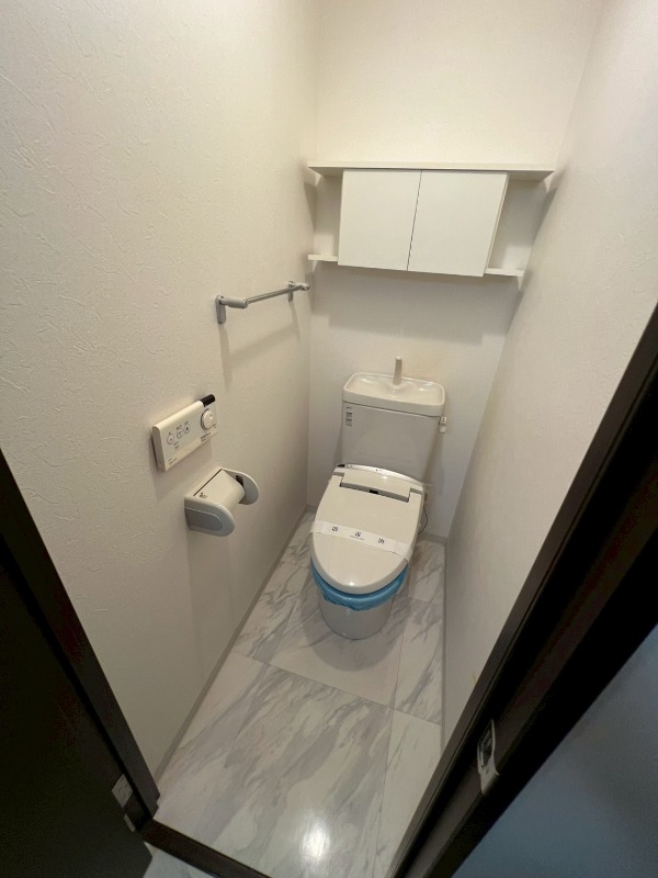 トイレ　別部屋参考写真