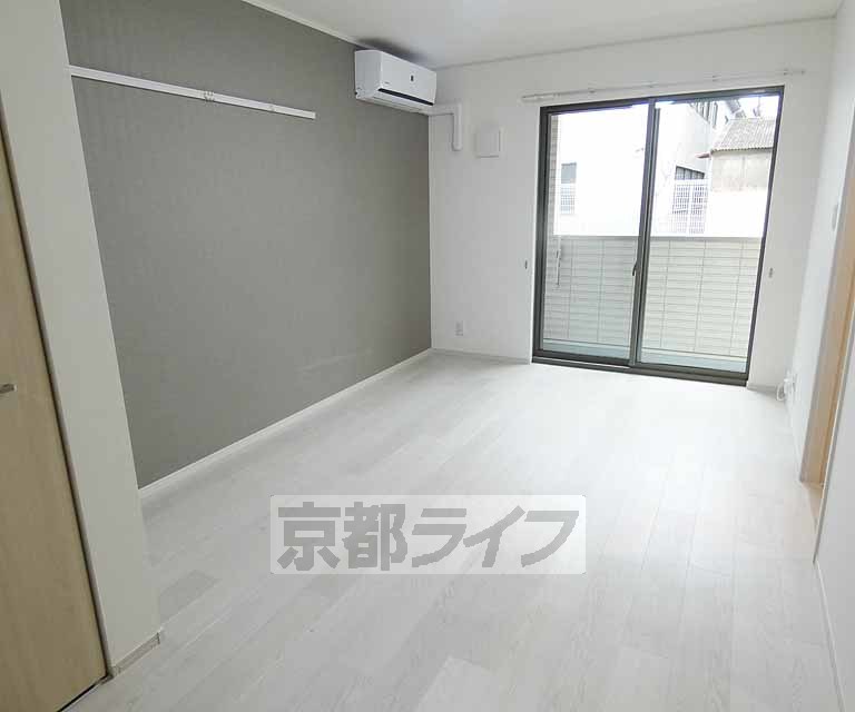居室・リビング　きれいなお部屋です。