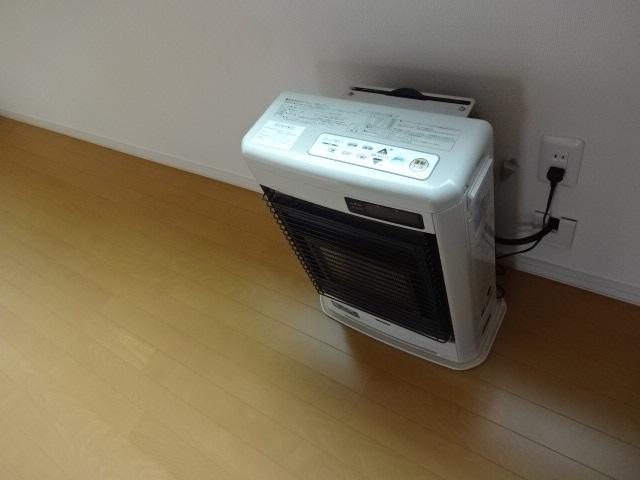その他設備　灯油ＦＦ暖房