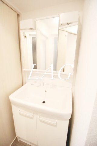 洗面設備　洗面台です。