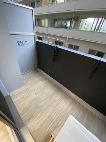 バルコニー　プレサンス堺筋本町エグゼブラン
