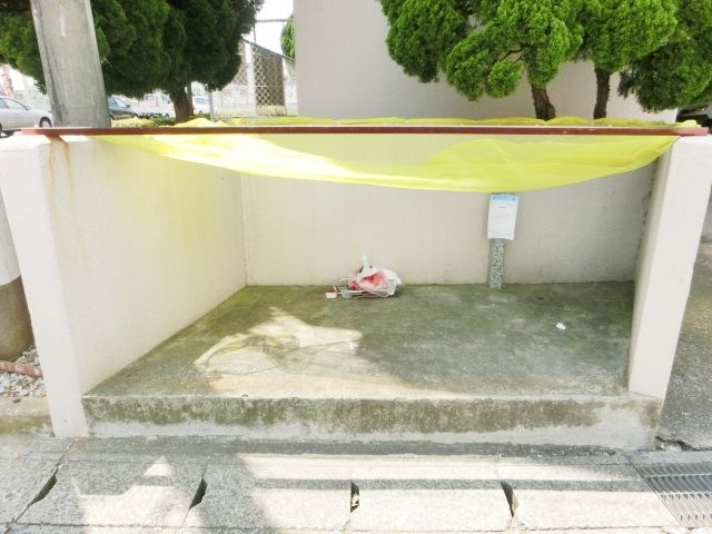 その他　敷地内のダストスペース