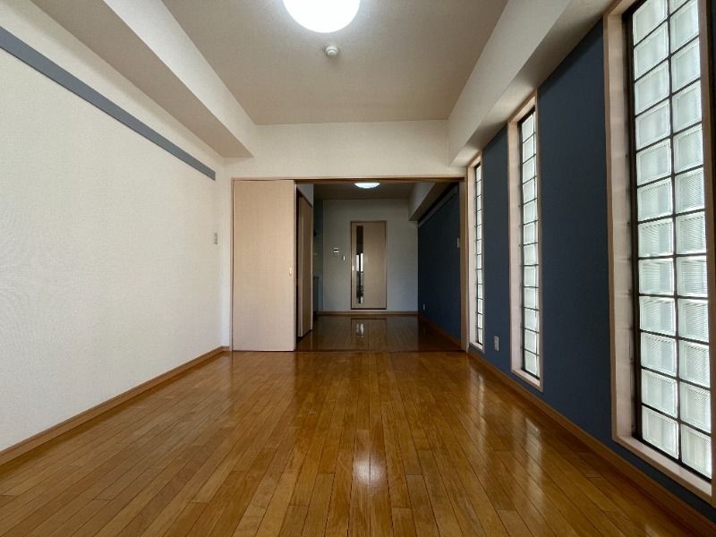 居室・リビング　別部屋参考写真です
