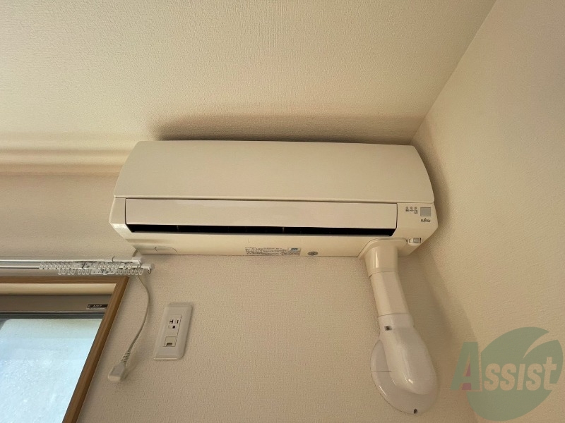 その他設備　エアコン付きです！夏でも冬でも安心ですね。