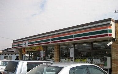 コンビニ　セブンイレブン新津東町店（コンビニ）まで280m