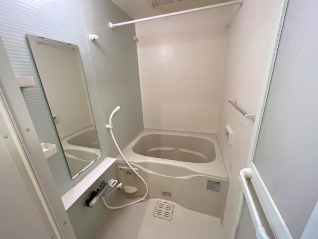 バス・シャワールーム　日々の暮らしに欠かせないお風呂です