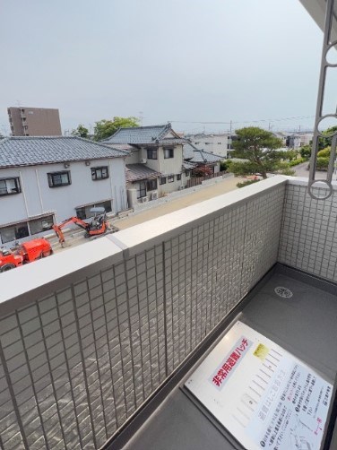 バルコニー　※別室参考写真※ 南向きバルコニーあります、晴れた日には洗濯
