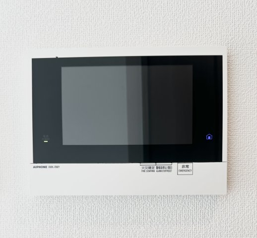 セキュリティ　モニター付きインターホン