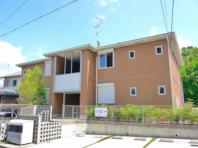 建物外観　外観は落ち着いています