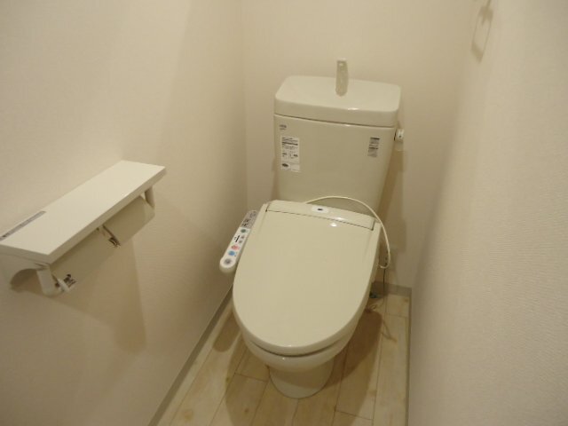 トイレ　シャワー付トイレ