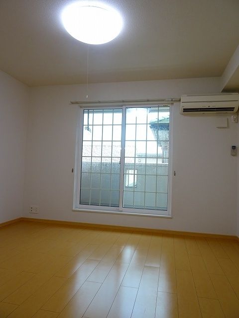 居室・リビング　☆ＬＤＫ10帖☆