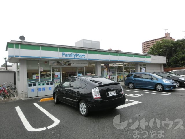 コンビニ　ファミリーマート 岩崎二丁目店（コンビニ）まで432m