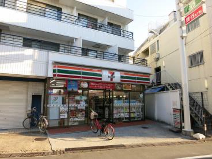 コンビニ　セブン-イレブン 渋谷富ヶ谷２丁目店（コンビニ）まで140m