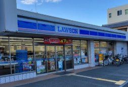 コンビニ　ローソン尼崎久々知一丁目店（コンビニ）まで730m