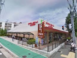 スーパー　イズミヤ 鵯越町店（スーパー）まで524m