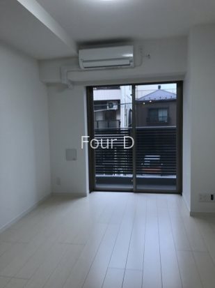 居室・リビング　別号室参考写真