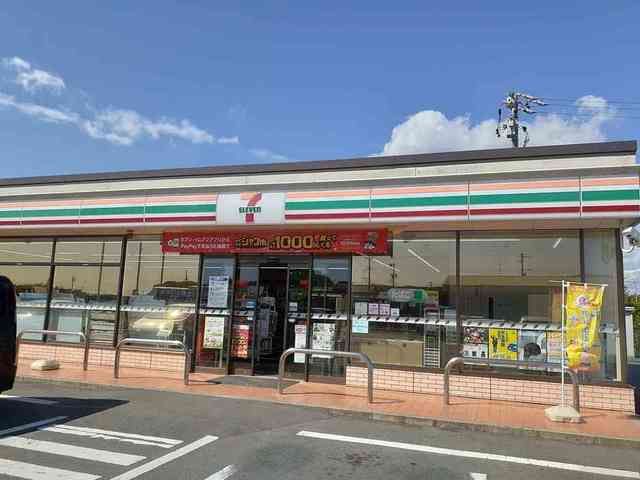 コンビニ　セブン-イレブン 細江気賀店（コンビニ）まで500m